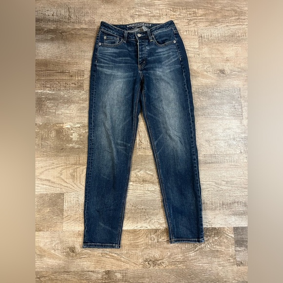 American Eagle Outfitters Denim - American Eagle Vintage High Rise Jeans Size 4